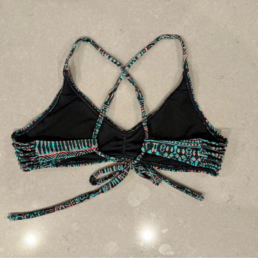 Protest (EU) Patterned Bikini Set - Picture 4 of 7